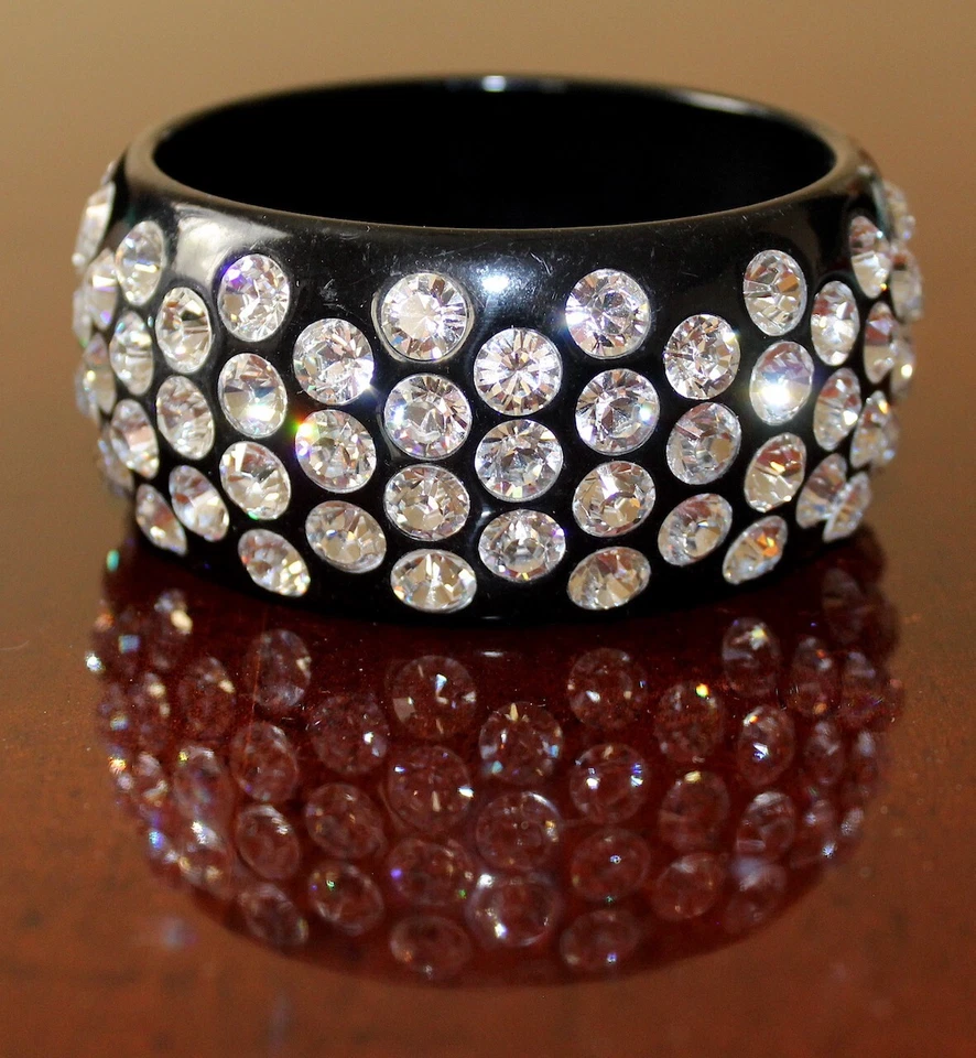 Swarovski Clear Crystal Bangle 2Bracelets Black&White Resin Ash&Diamond Brand JP - Image 3 of 4