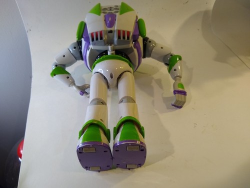 Disney Toy Story 10th Anniv Buzz Lightyear 15" Programmable Program-a-bot - Picture 7 of 7