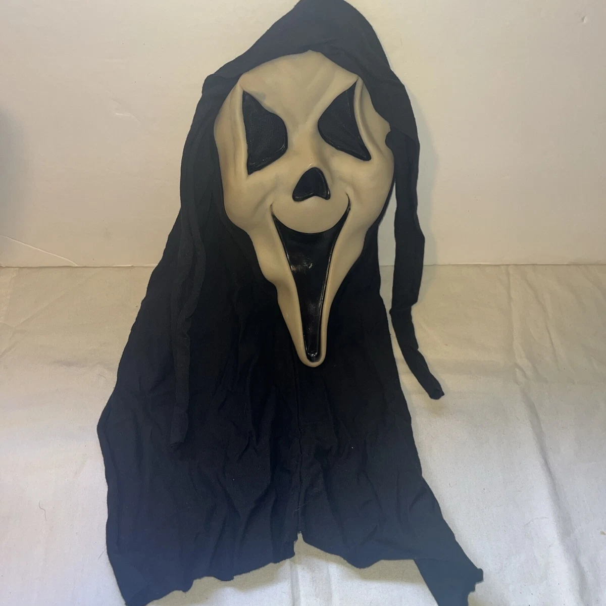 Glow In The Dark Scream Mask for sale | eBay