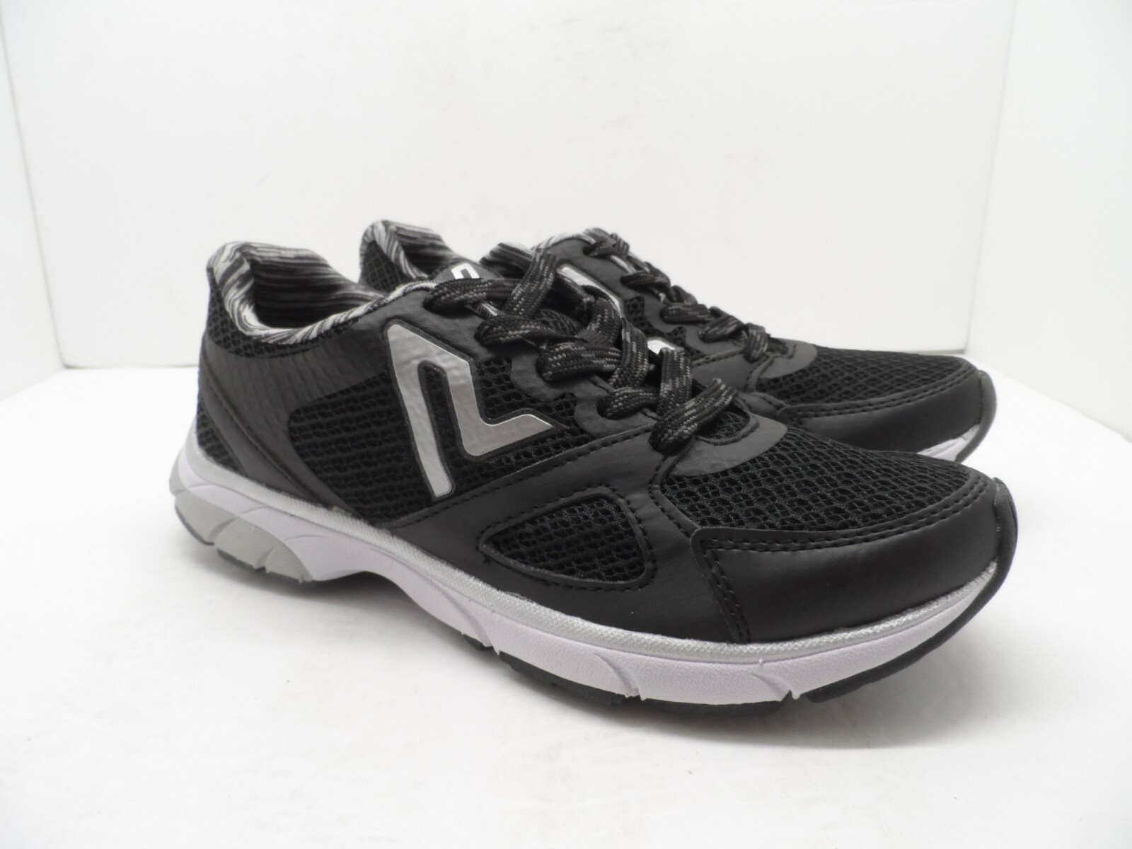 Vionic Women's SATIMA ACTIVE SNEAKER Black Size 5M
