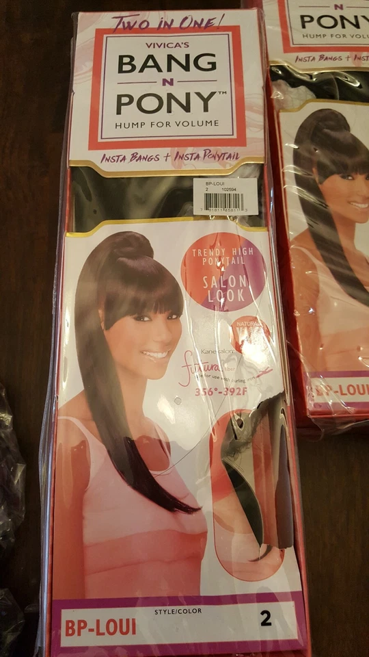 Vicica's Bang N Pony negro ideal para añadir volumen Foto 2 de 4