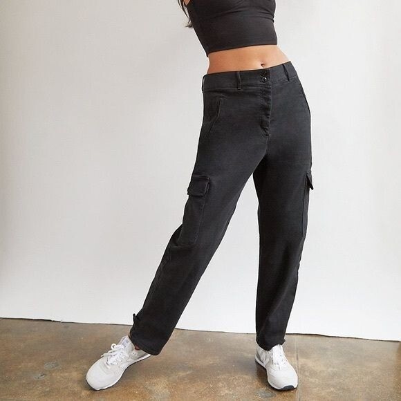 aritzia wilfred free ブラック カーゴパンツ Aritzia / Wilfred free modern cargo jeans pants black 0 | eBay