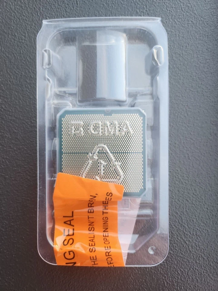 AMD Ryzen 7 7800X3D 8-Core CPU, 4.2GHz Base, 5.0GHz Max Boost, AM5 Socket - Image 2 of 2