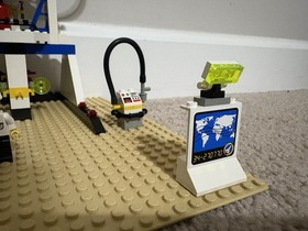 LEGO (6456) Space Port Shuttle Launch