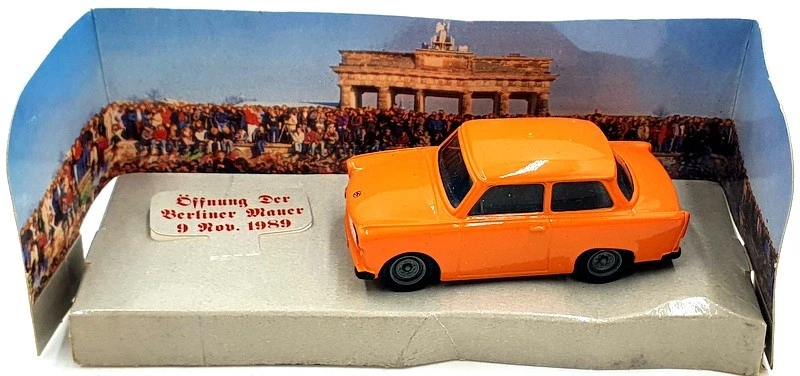 Vitesse 1/43 Scale Diecast 064006 -Trabant Der Trabi - Orange - Image 4 of 4