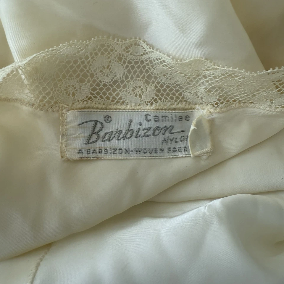 复古 50 年代 60 年代 Barbizon 象牙色尼龙花边吊带懒人上衣美国切割下摆 — 第 4/4 张图片
