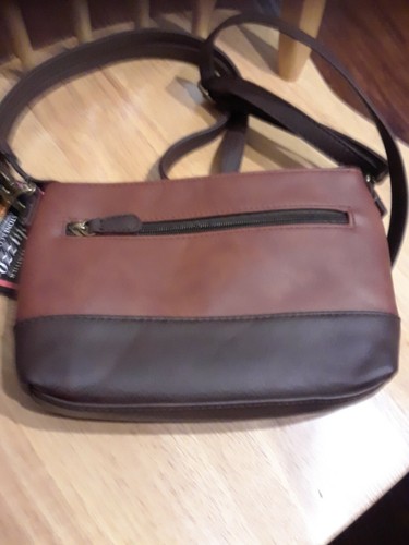 Stone & CO Crossbody Leather Bagger - Picture 3 of 6