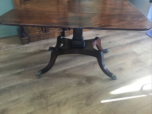 A FINE QUALITY REGENCY MAHOGANY PEDESTAL PEMBROKE TABLE, CIRCA-1830. - Picture 16 of 24