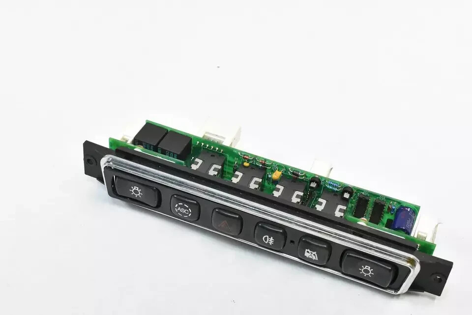 2002 Rolls Royce Silver Seraph Dash Hazard Light Switch Pack PV23486PG OEM