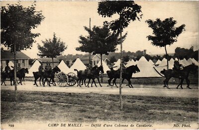 AK Mailly le Camp Parade einer Kavalleriesäule (1426728)