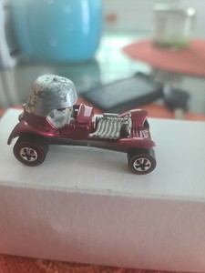 hot wheels red baron 1969 white interior