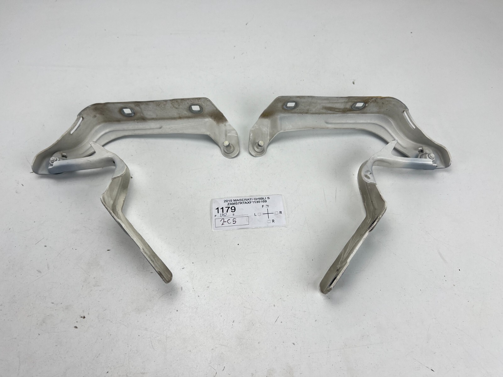 Maserati Ghibli 2014-2017 FRONT+RIGHT Hood hinge