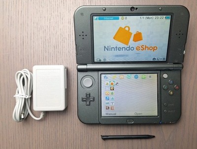 New Nintendo 3DS XL Metallic Black | Charger 32GB SD Card | REGION