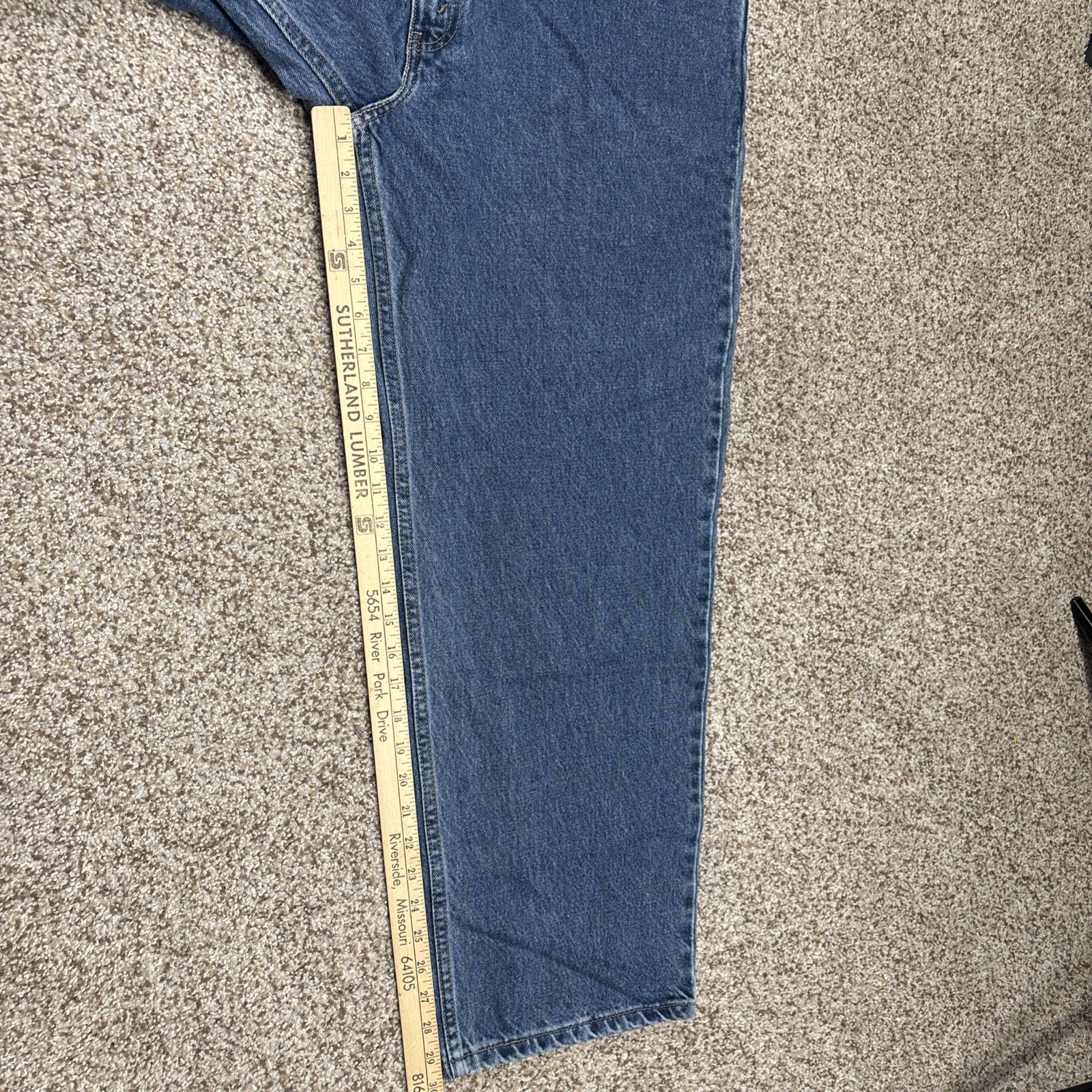 Signature Levi Strauss Relaxed Fit Denim Jeans 42x30 NEW Fits 41 X 30 - View 8