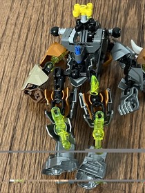 LEGO BIONICLE: Pohatu-Master of Stone (70785) INCOMPLETE SET