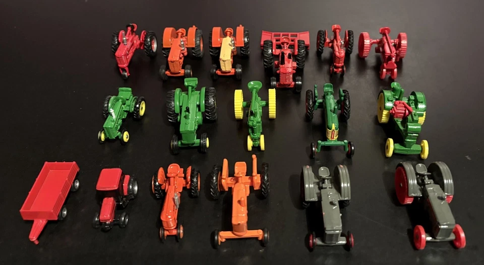 Ertl Farm Toy Tractors / Lot of 16 / - Image 3 of 4
