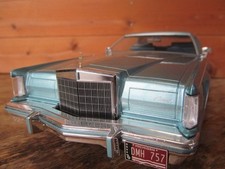 Ultra rare 1 18 Lincoln Continental Mark V 1978 Light Blue