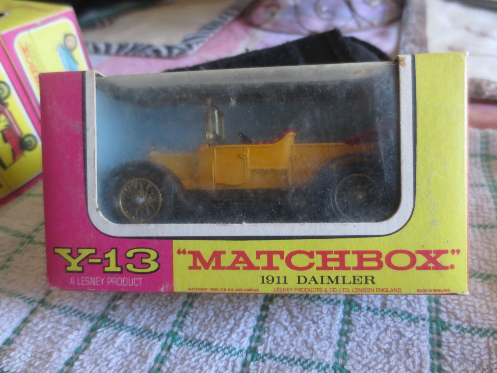 Matchbox Yesteryear Y13, 1911 Daimler - Free Price Guide Matchbox Yesteryear Y13, 1911 Daimler - Free Price Guide