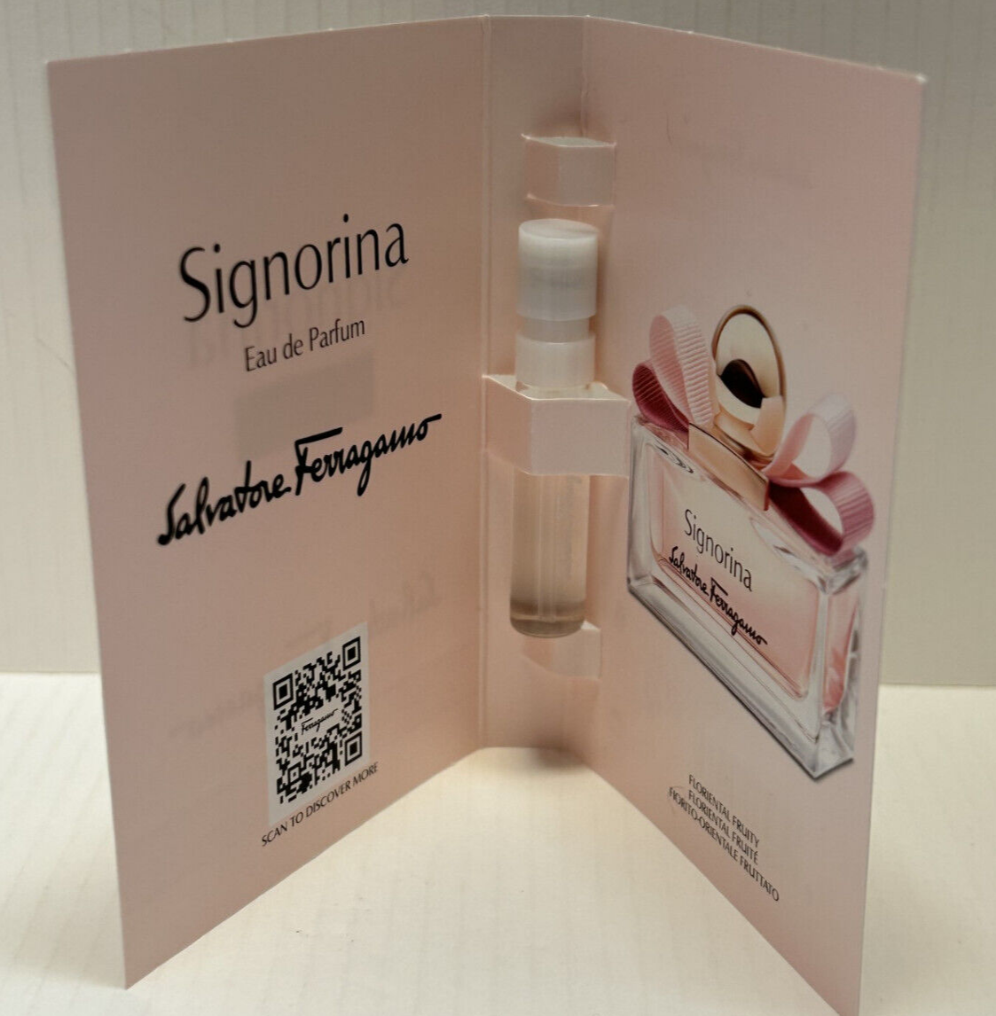 Salvatore Ferragamo Signorina Eau De Parfum oz Sample