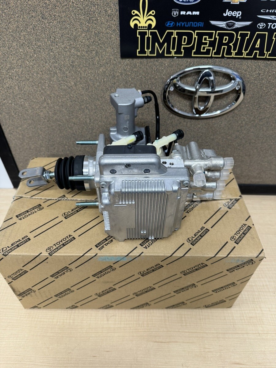 2010-2011 TOYOTA PRIUS GEN 3 OEM NEW BRAKE BOOSTER & MASTER