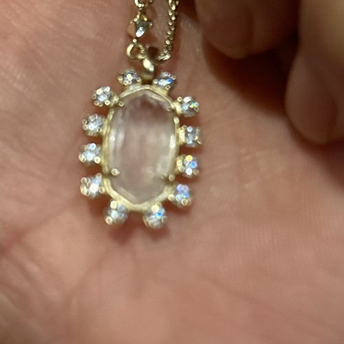 Kendra Scott White Howlite Necklace 14k Gold Plate Stunning Charm Chic Stylish - Picture 4 of 12