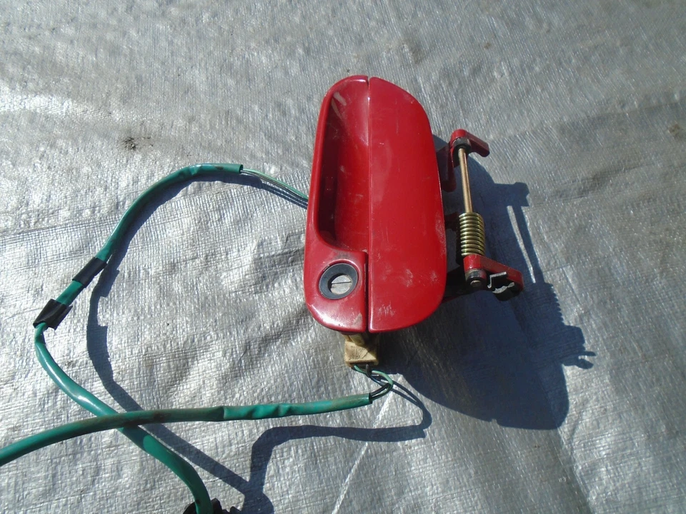 Mazda MX-5 Miata 1999-2005 OEM exterior manija de puerta exterior izquierda conductor rojo 99-05 Foto 4 de 4