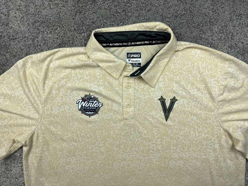 Camisa Polo Vegas Golden Knights Para Hombres 2XL NHL Hockey Invierno Clásico 2024 Seattle Foto 3 de 4