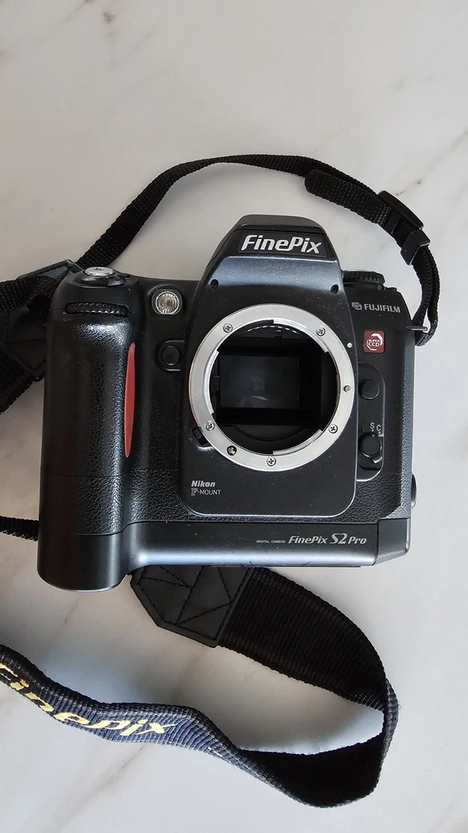 Fujifilm FinePix S Series Digital SLR 1-4.9x Digital Zoom Cameras