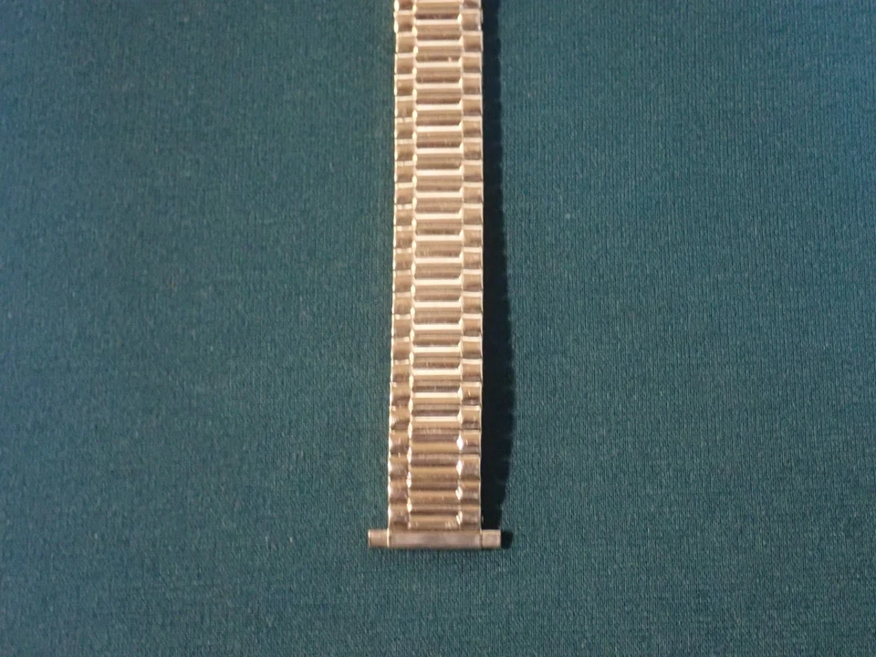 Vintage Mens Stainless Steel Flex-On Stretch Watchband, Expansion 16-21mm - Image 3 of 4