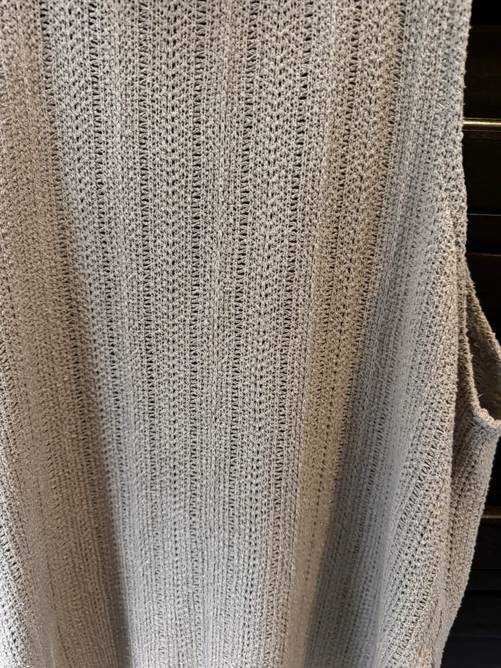 Top H&M tejido sin mangas beige talla M Foto 3 de 4