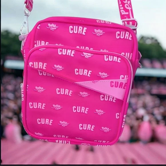 Bolso Mensajero Reflectante CURE By WCC X Rolling Loud Rosa Caliente 3M Nuevo en Bolsa RARO Foto 2 de 4