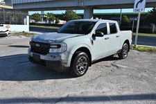 2022 Ford Maverick XL SuperCrew Pickup 4D 4 1/2 ft