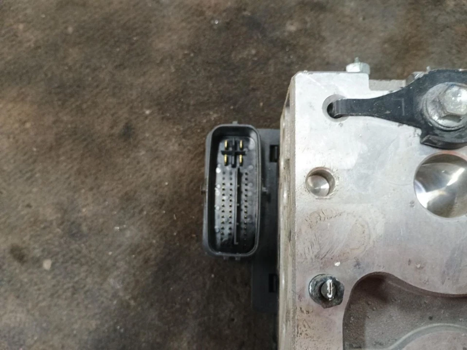 ABS Pump Anti-Lock Brake Part Actuator And Pump Assembly Fits 07-17 LEXUS LS460  - Изображение 2 из 4