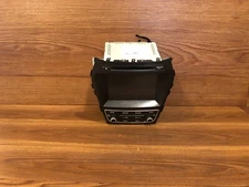 17-2019 HYUNDAI SANTA FE CD AM/FM XM SATELITE SAT MP3 PLAYER HEADUNIT STEREO OEM