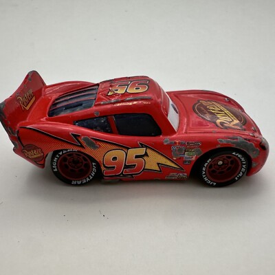 Disney Pixar Cars Rust-eze Lightning McQueen 1:55 Diecast Model