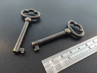 Grandfather Clock Door Key set of 2 in Antique Finish for Howard Miller