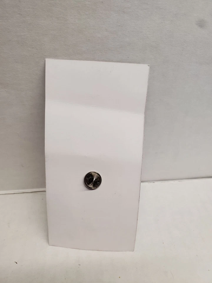 Pin Dennis Rodman NBA Chicago Bulls 10000 rebotes - # 01902 de 10000 Foto 2 de 4