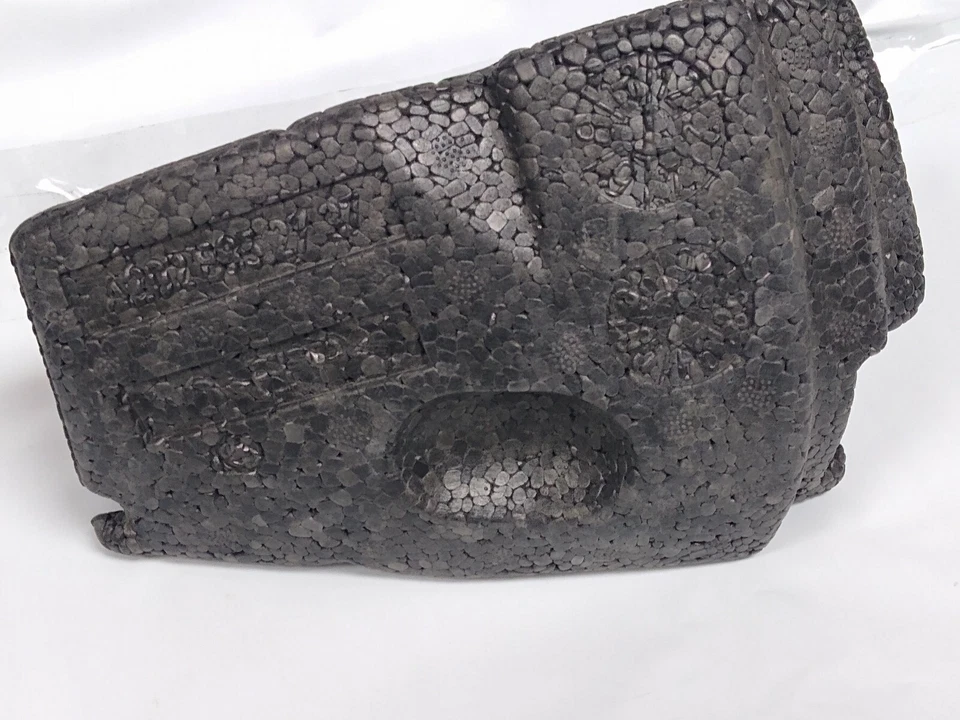 NEW REAR BUMPER ABSORBING UNIT 2028852737 For MERCEDES BENZ 1993-2000 - Image 2 of 4