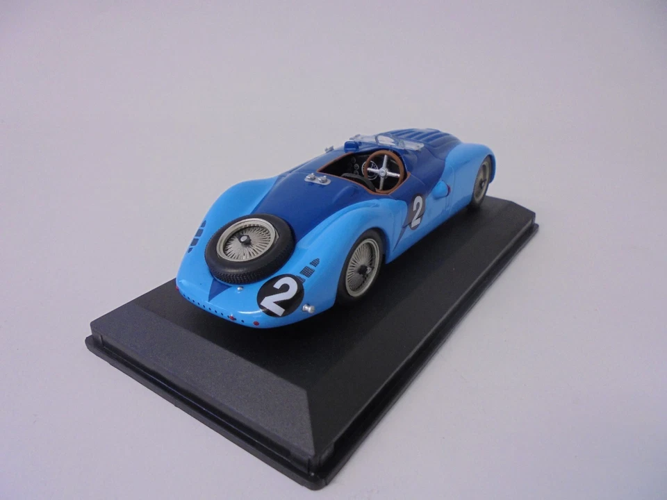 Bugatti 57G #2 Winner 24h Le Mans 1937 - 1:43 IXO Model Car 24LM14 - Image 3 of 4