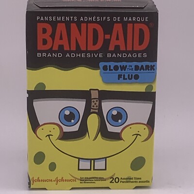 Johnson And Johnson Sponge Bob Band-Aid Box of 20 Glow in the Dark & Wash Mitt