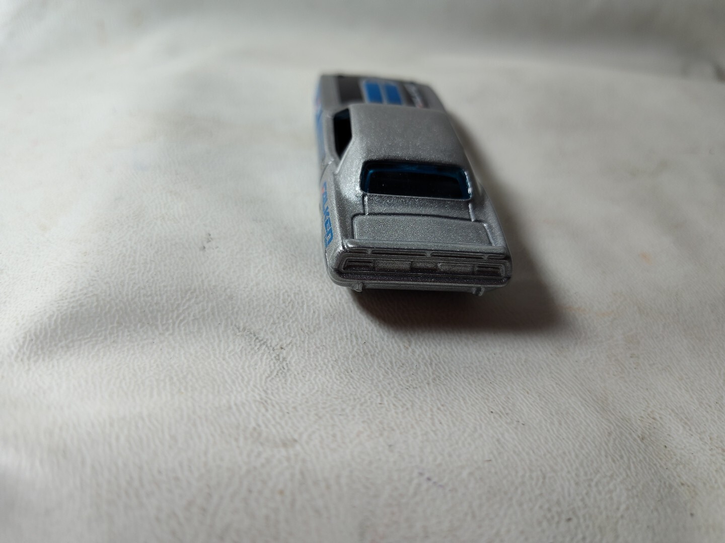 Picture 6 of 9