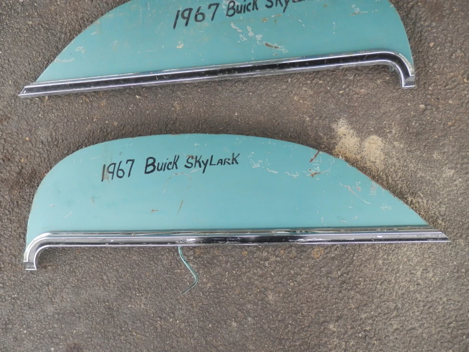 Par de faldas guardabarros 1967 Buick Skylark OEM RH y LH Foto 4 de 4