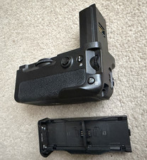 MINT Vertical Battery Grip "VG-C4EM " for Sony A7R5 (ILCE-7RM5) A7R4 A7M4 Camera