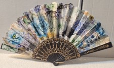 SMALL ORIENTAL FOLDING HAND FAN WITH A FLOWERS FLORAL ROSES DESIGN E 