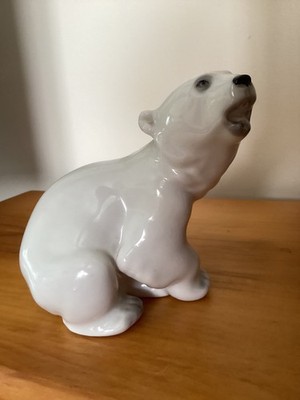 Vintage Lomonossow Eisbär Jungtier mit Herstellermarke in sehr gutem Zustand