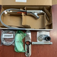 NEW MOEN Brecklyn 87557 Pullout Sprayer Kitchen Faucet Polished Chrome B28