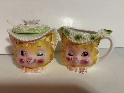 Vintage Enesco Winking Kitty Creamer & Sugar with Lid and Spoon Set  NICE