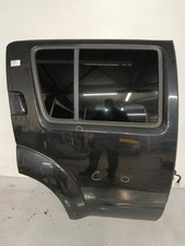 Porte arrière et accessoires Nissan PATHFINDER