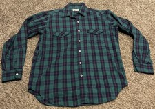 Vtg LL Bean Men  s L Green Plaid Button Up Shirt A46