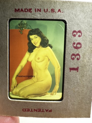 Vintage Girlie Beautiful Glamour woman pinup 35mm Slide film #448